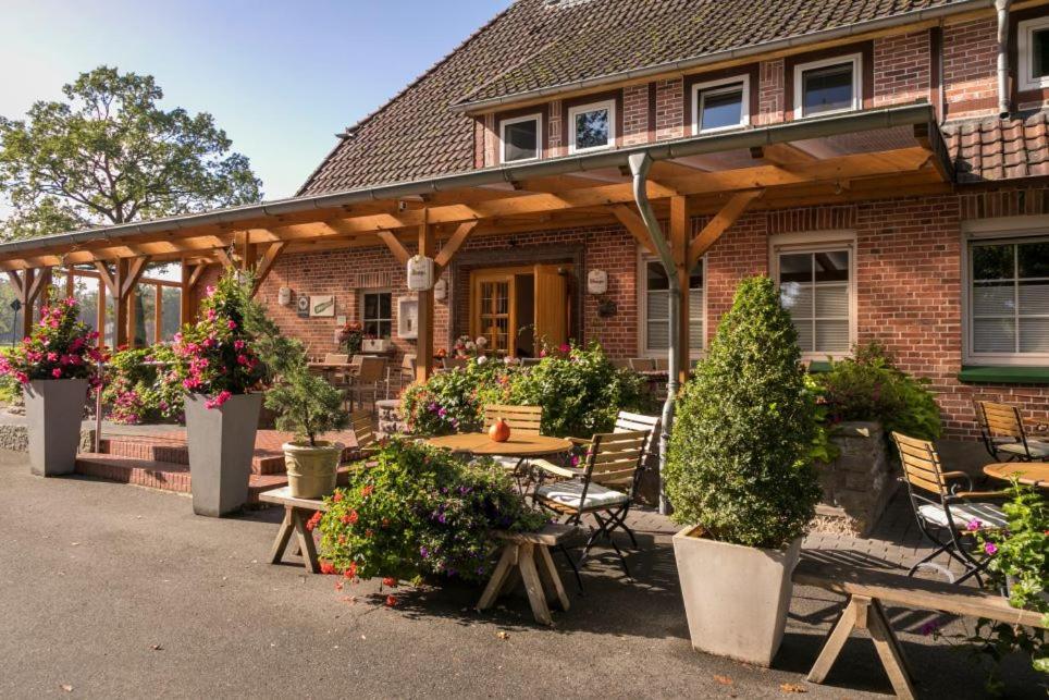 Brammers Landhotel Zum Wietzetal Wietzendorf Exteriör bild